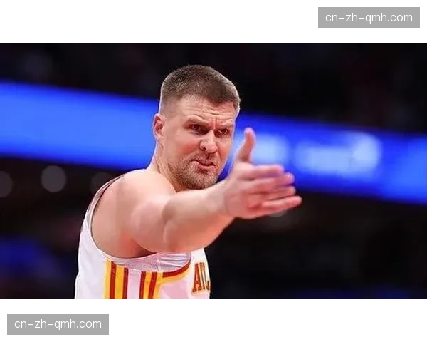 波尔津吉斯出场25分钟效率值高，勇士轮换时间分配合理